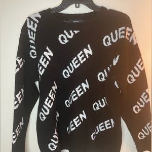 - 👑 Queen 👑 Sweater